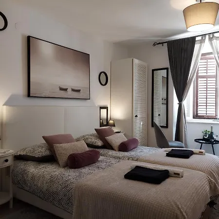 Agora Apartment